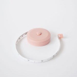 Alternative view of Retractable Tape Measure